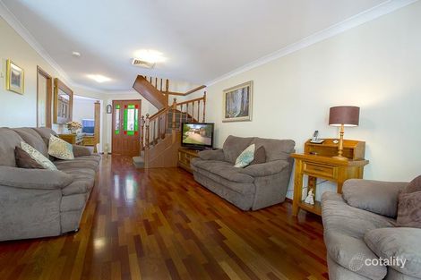 Property photo of 2/23 Dungara Crescent Glenmore Park NSW 2745