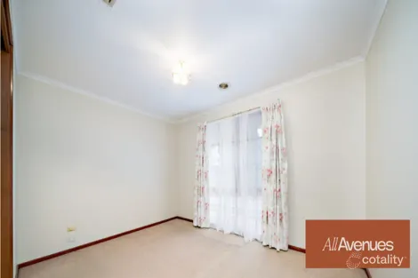 Property photo of 9 Hoysted Avenue Cranbourne North VIC 3977
