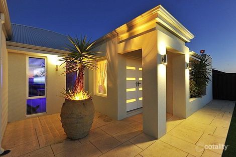 Property photo of 7 Bordeaux Link Landsdale WA 6065