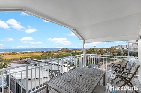 Property photo of 16 Beachside Drive Caves Beach NSW 2281