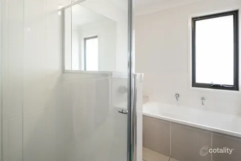 Property photo of 30 Gaynor Banyo QLD 4014