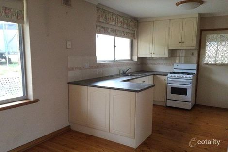 Property photo of 19 Underbank Grove Hackham West SA 5163