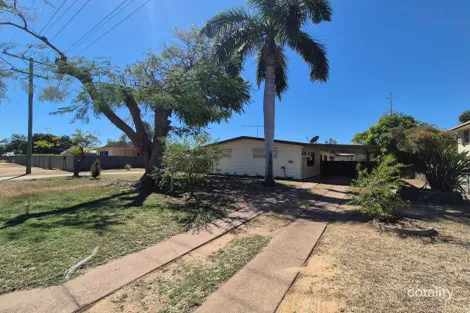 112 Opal St, Emerald, QLD 4720