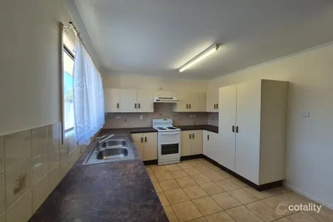 Property photo of 112 Opal Street Emerald QLD 4720