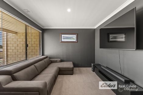 Property photo of 21 Jacaranda Loop Collie WA 6225