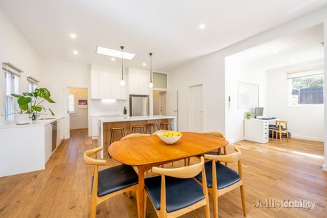Property photo of 38 Hillside Avenue Northcote VIC 3070