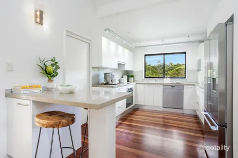 Property photo of 61 Washington Drive Bonnet Bay NSW 2226