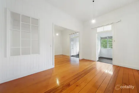 Property photo of 19 Foxton Street Indooroopilly QLD 4068