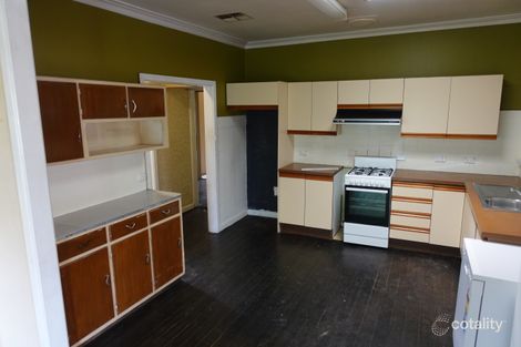 Property photo of 4 Stapley Crescent Altona North VIC 3025