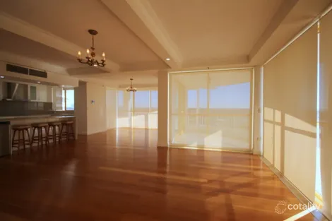 Property photo of 21/19 Oatland Esplanade Runaway Bay QLD 4216