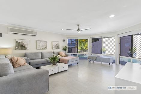 Property photo of 22 Clonakilty Close Banora Point NSW 2486