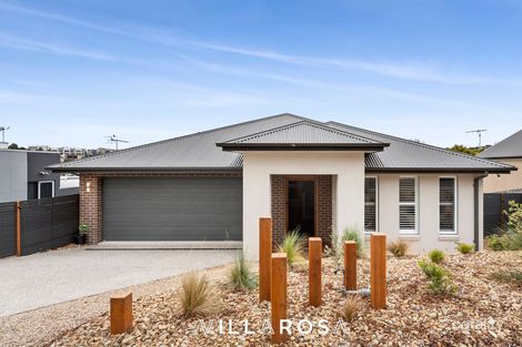 Property photo of 8 Mosman Way Highton VIC 3216