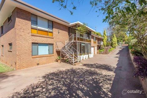 Property photo of 2/178 West Street South Toowoomba QLD 4350