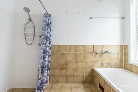 Property photo of 11 Surfway Avenue Berrara NSW 2540