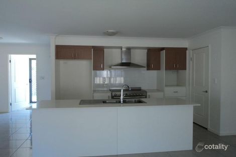 Property photo of 6 Cedar Court Dugandan QLD 4310