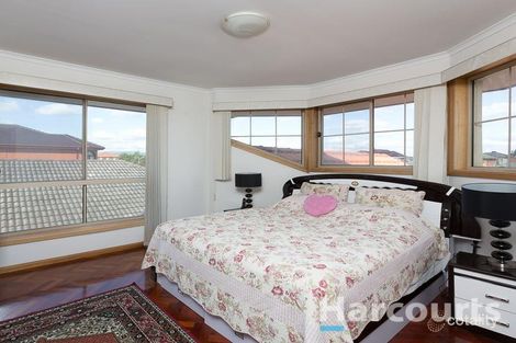 Property photo of 15 Hennessy Way Dandenong North VIC 3175