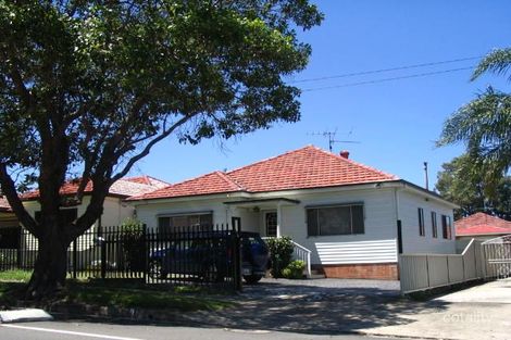 12 Payten Ave, Roselands, NSW 2196