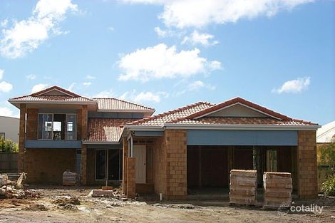 20 Waterside Ct, Noosaville, QLD 4566