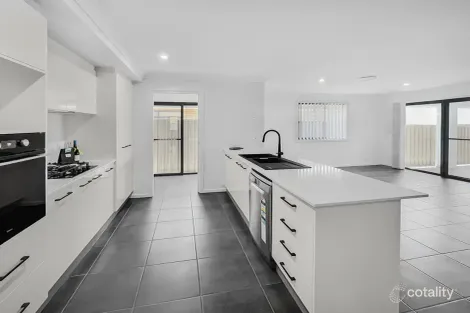 7 Margaret Lane, Caerleon, NSW 2850