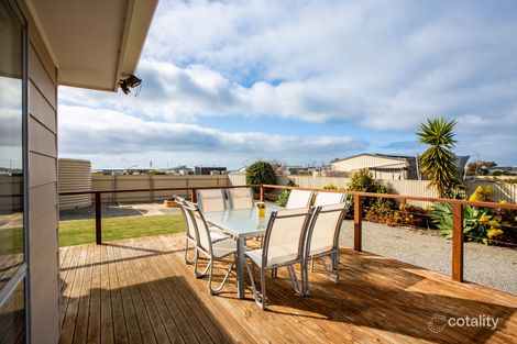 Property photo of 13 Ingrid Close North Shields SA 5607