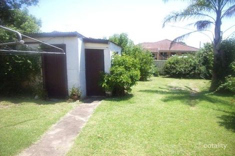 Property photo of 35 Pembroke Road Minto NSW 2566