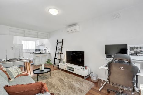 Property photo of 4/1A Gilbertson Street Essendon VIC 3040