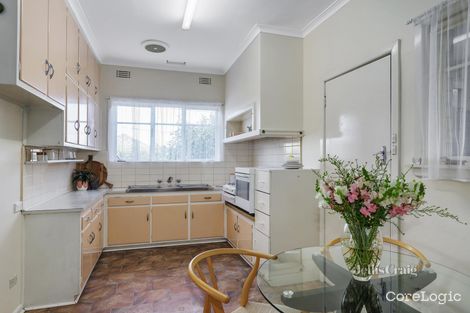 Property photo of 1 Neil Court Bentleigh East VIC 3165