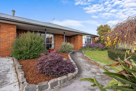 Property photo of 6 Douglas Close Miners Rest VIC 3352