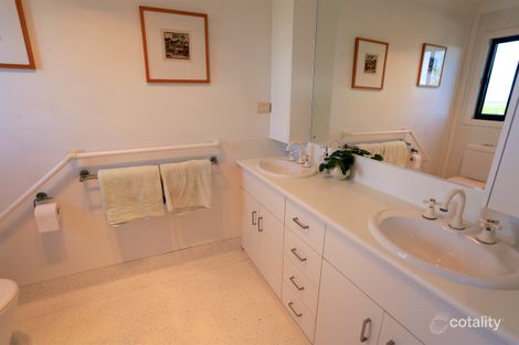Property photo of 140 Schofield Parade Keppel Sands QLD 4702