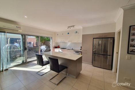 Property photo of 6 Jurien Crescent Varsity Lakes QLD 4227