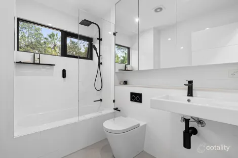 Property photo of 4/8 Blacket Street Heathcote NSW 2233