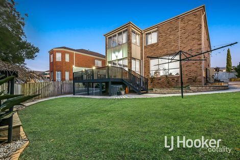 Property photo of 42 Grenfell Rise Narre Warren South VIC 3805