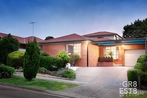 Property photo of 15 Foulds Court Berwick VIC 3806