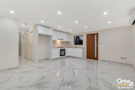 Property photo of 24 Opal Place Bossley Park NSW 2176
