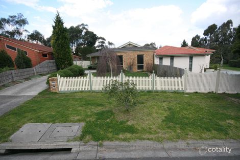 10 Langdale Dr, Croydon Hills, VIC 3136