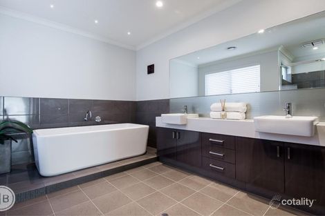Property photo of 38 Edgecumbe Street Como WA 6152