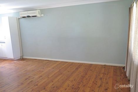 Property photo of 2/22 Waranga Avenue Mount Austin NSW 2650