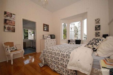 Property photo of 50 Lewin Street Bardon QLD 4065