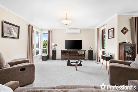Property photo of 5 Tony Place Mooroolbark VIC 3138