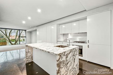 Property photo of 2/107 Addison Street Elwood VIC 3184