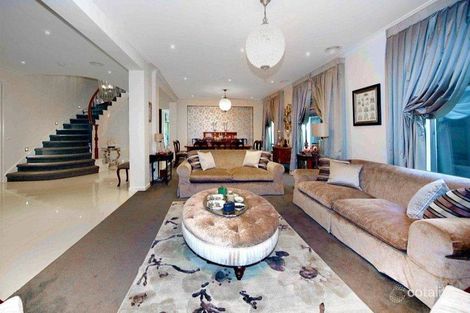 Property photo of 24 Curraweena Road Caulfield South VIC 3162