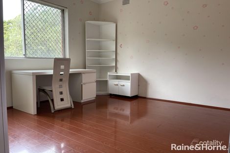 Property photo of 2/39-43 Warialda Street Kogarah NSW 2217