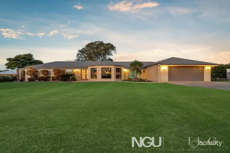 Property photo of 25 Goolman Place Peak Crossing QLD 4306