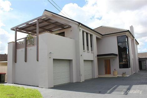 9 Paul Cres, Canley Heights, NSW 2166