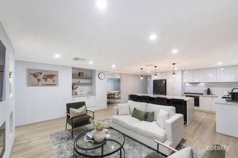 Property photo of 5 Bohemia Place Noranda WA 6062