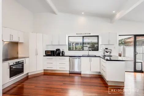 Property photo of 28 Shea Scarborough QLD 4020