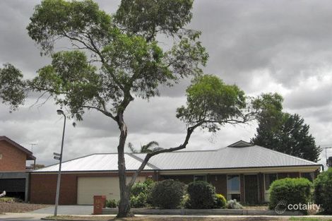 2 Apollo Rd, Taylors Lakes, VIC 3038