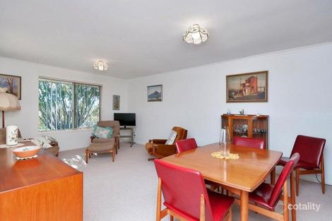 Property photo of 11 Cowley Drive Flinders View QLD 4305