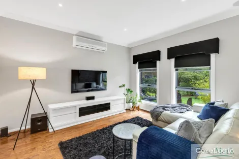 Property photo of 1/1 Norman Grove Werribee South VIC 3030