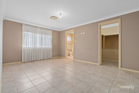 Property photo of 23 Ringarooma Circuit West Hoxton NSW 2171